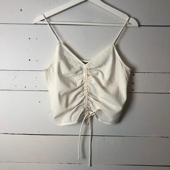 NWT Vera Moda Cinched Front Tank Size Small - Picture 1 of 6